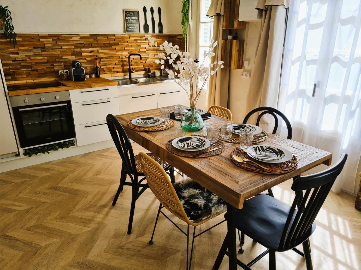 Lunaria Annua Coeur Centre-historique Avignon, A Deux Pas Du Palais, 4-5 Personnes Clim Wifi Appartement Avignon